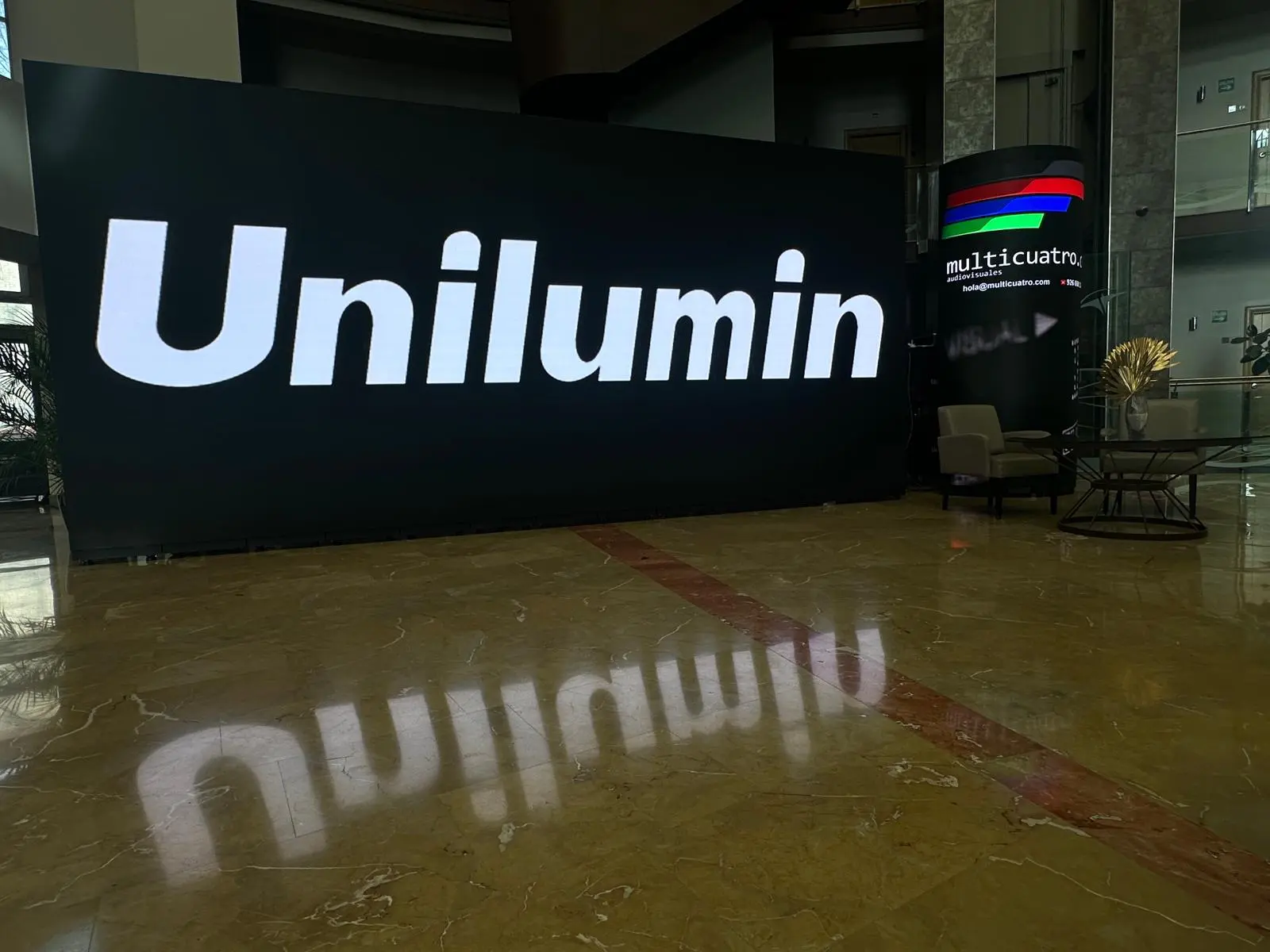 Alquiler pantalla LED gran formato evento
